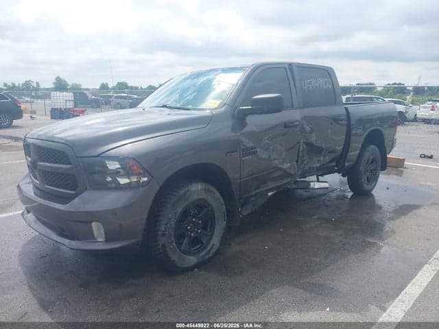 2019 RAM 1500 CLASSIC EXPRESS 4X4 5'7 BOX 2