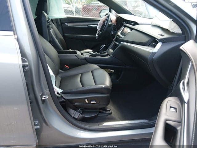 2023 CADILLAC XT5 AWD LUXURY 5