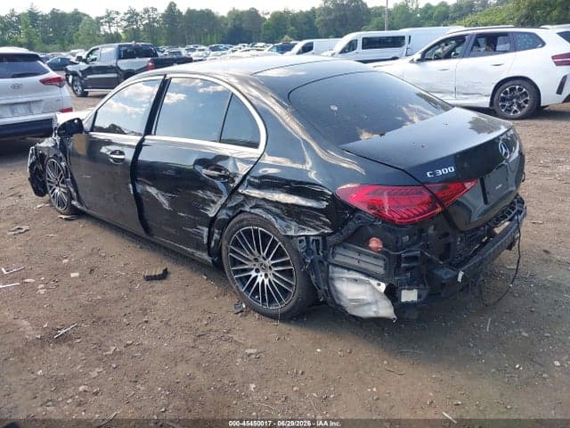 2022 MERCEDES-BENZ C 300 4MATIC 3