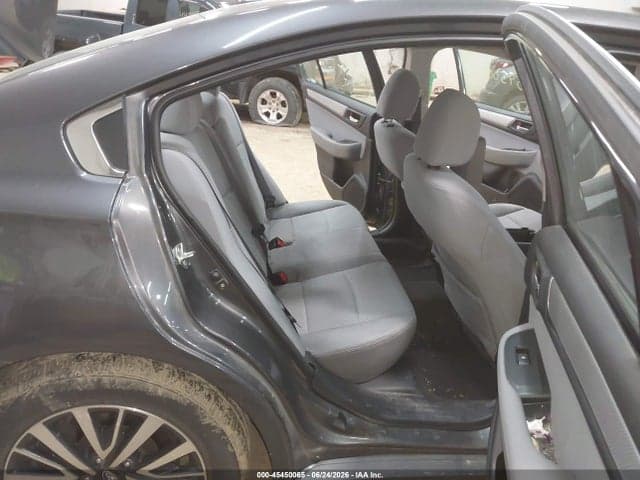 2018 SUBARU LEGACY 2.5I PREMIUM 8