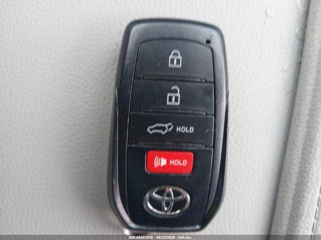 2025 TOYOTA GRAND HIGHLANDER LIMITED 12