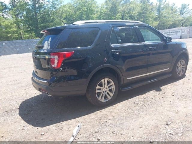 2018 FORD EXPLORER XLT 4