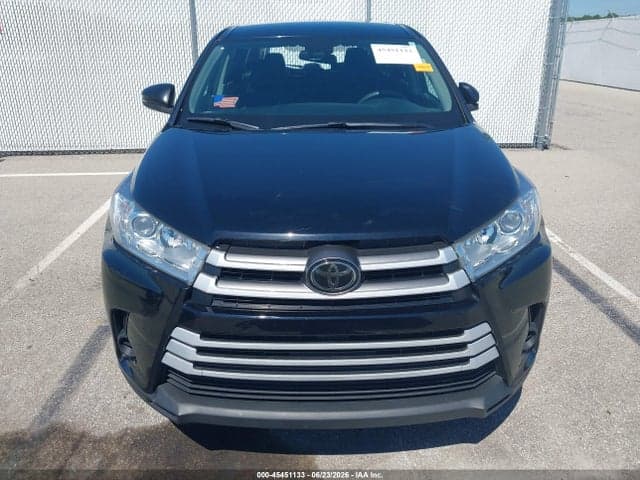 2018 TOYOTA HIGHLANDER LE 12