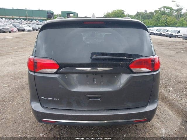 2017 CHRYSLER PACIFICA TOURING-L 16