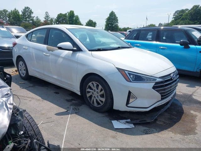 2019 HYUNDAI ELANTRA SE 1