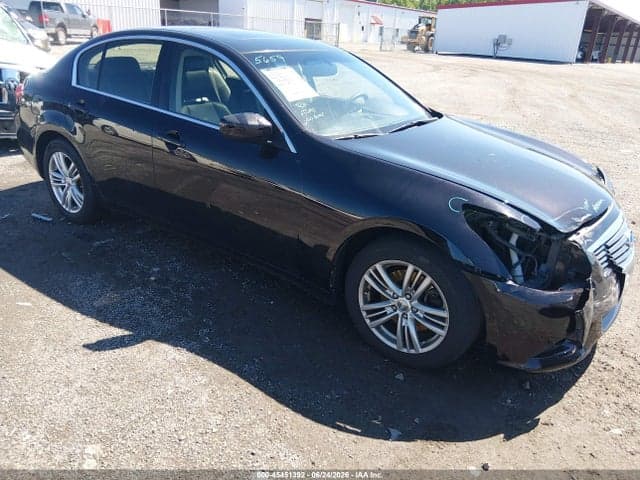 2013 INFINITI G37X