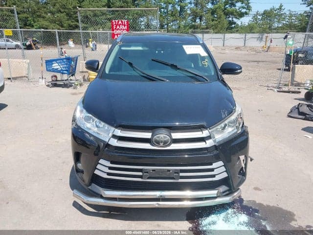 2017 TOYOTA HIGHLANDER XLE 12