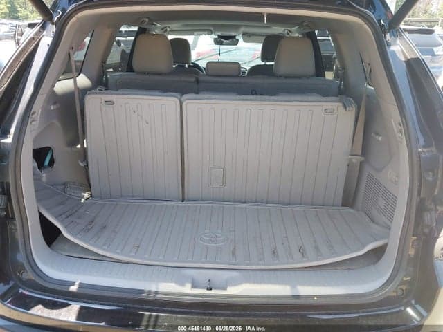 2017 TOYOTA HIGHLANDER XLE 18