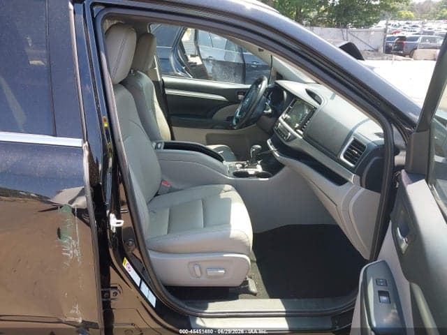 2017 TOYOTA HIGHLANDER XLE 5