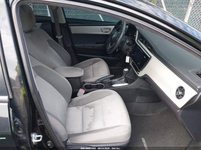 2017 TOYOTA COROLLA LE 5