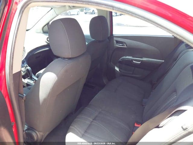 2017 CHEVROLET SONIC LT AUTO 8
