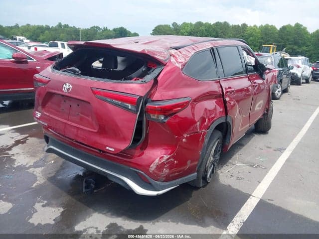 2023 TOYOTA HIGHLANDER XSE 4