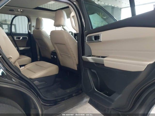 2022 FORD EXPLORER XLT 8