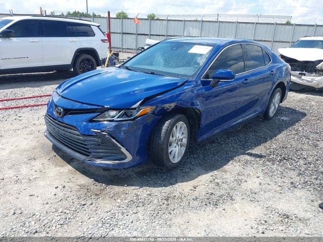 2023 TOYOTA CAMRY LE 2