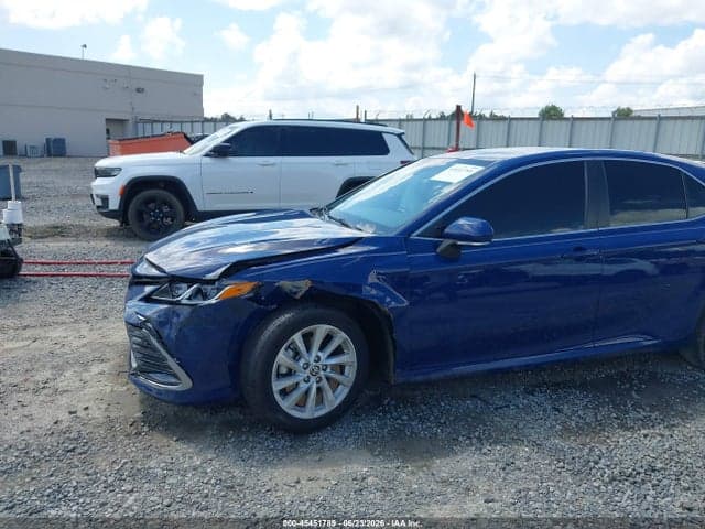 2023 TOYOTA CAMRY LE 6