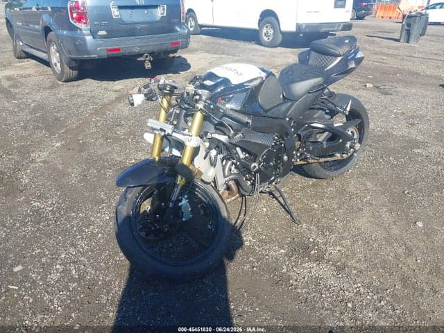 2024 SUZUKI GSX-R750 2
