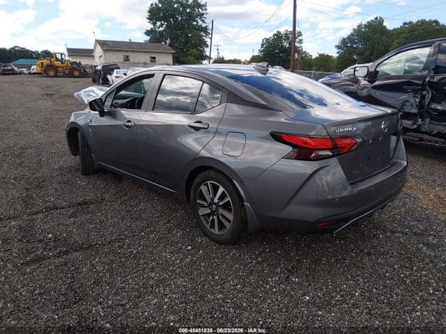 2020 NISSAN VERSA SV XTRONIC CVT 3
