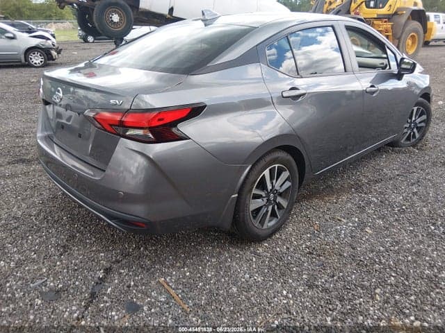 2020 NISSAN VERSA SV XTRONIC CVT 4