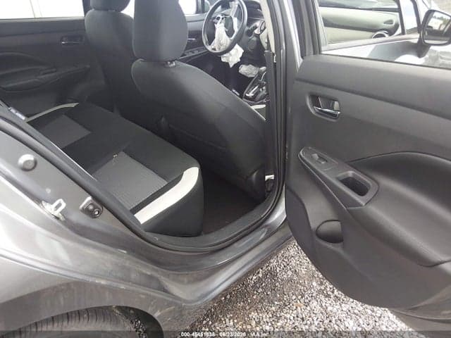 2020 NISSAN VERSA SV XTRONIC CVT 8
