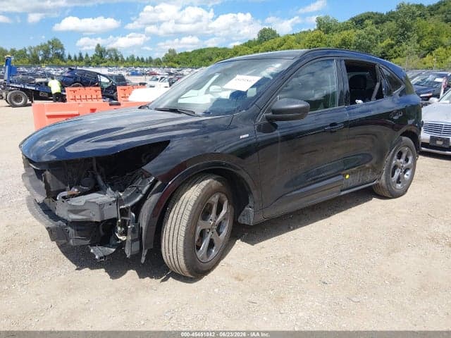 2023 FORD ESCAPE ST-LINE 2