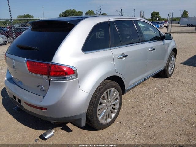 2011 LINCOLN MKX 4