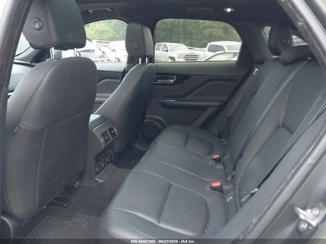 2017 JAGUAR F-PACE 35T 8