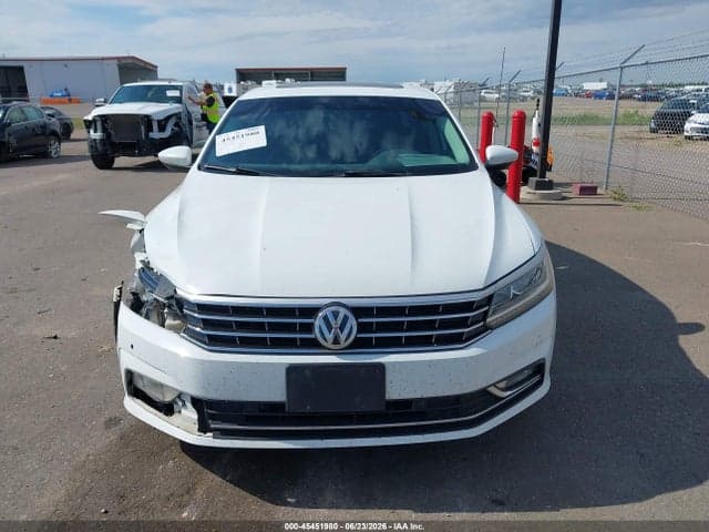 2018 VOLKSWAGEN PASSAT 2.0T SE 12