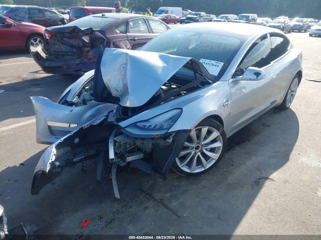 2018 TESLA MODEL 3 3