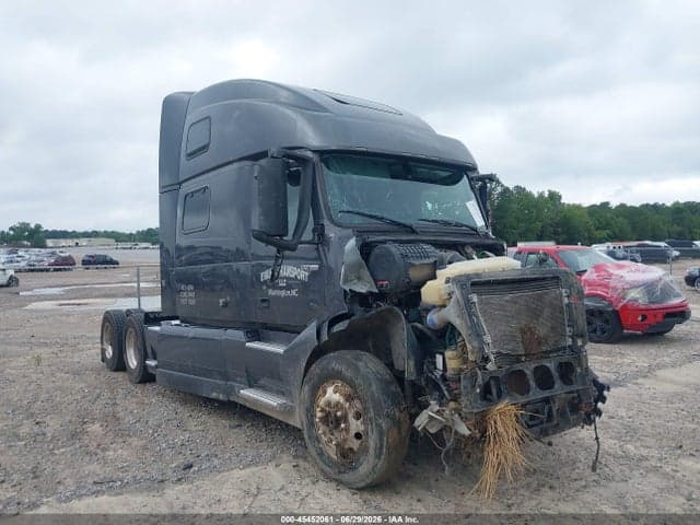 2022 VOLVO VNL