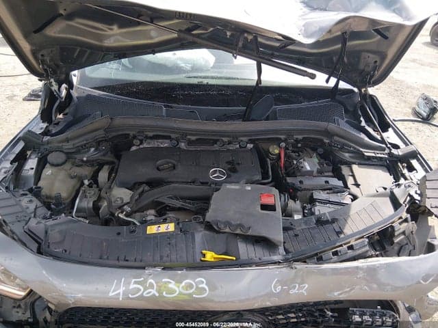 2021 MERCEDES-BENZ GLA 250 4MATIC 10
