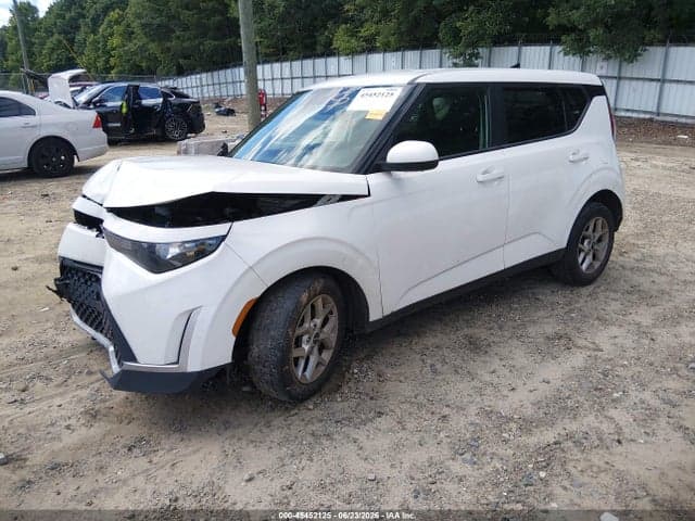 2023 KIA SOUL LX 2