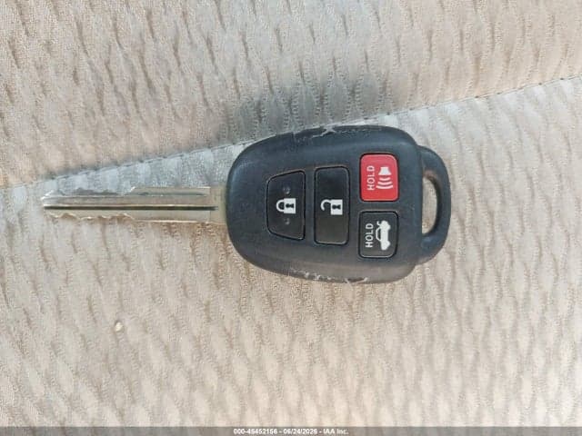 2016 TOYOTA COROLLA LE 11