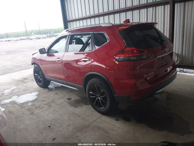 2017 NISSAN ROGUE SV 3