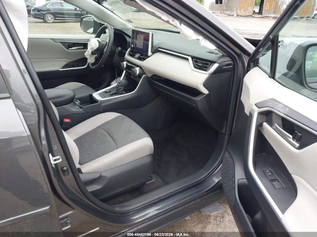 2025 TOYOTA RAV4 HYBRID XLE 5