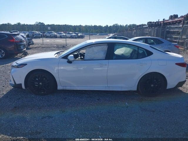 2026 TOYOTA CAMRY SE 14