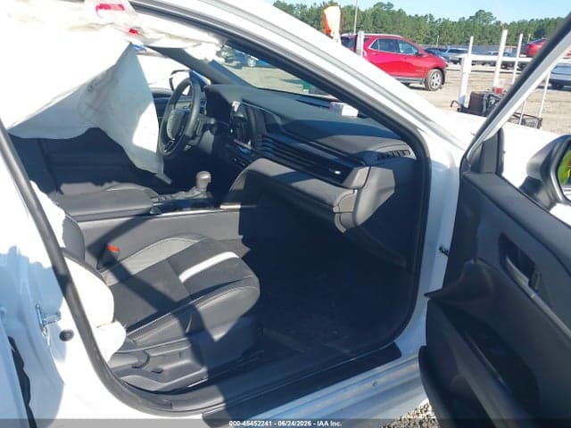 2026 TOYOTA CAMRY SE 5