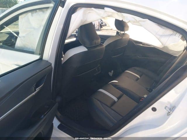 2026 TOYOTA CAMRY SE 8