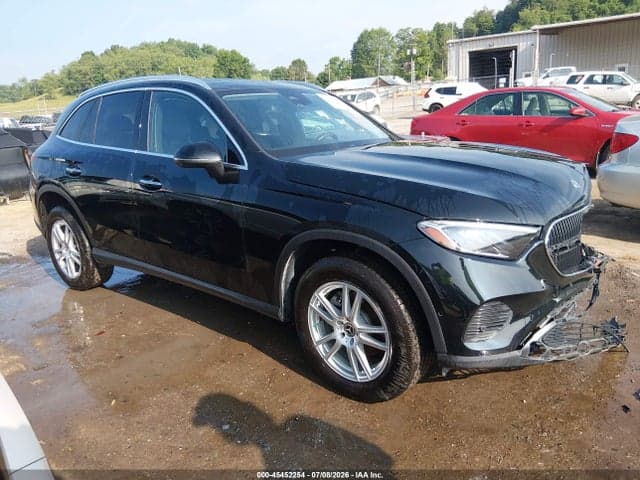 2023 MERCEDES-BENZ GLC 300 4MATIC SUV 1