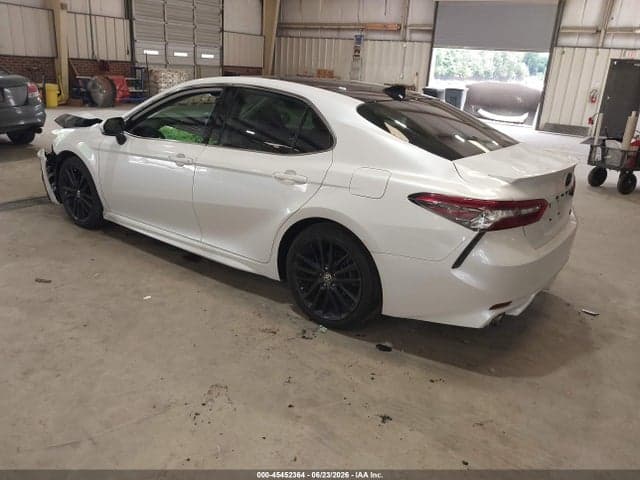 2021 TOYOTA CAMRY XSE 3
