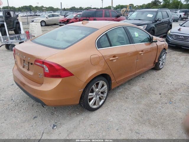 2011 VOLVO S60 T6 4