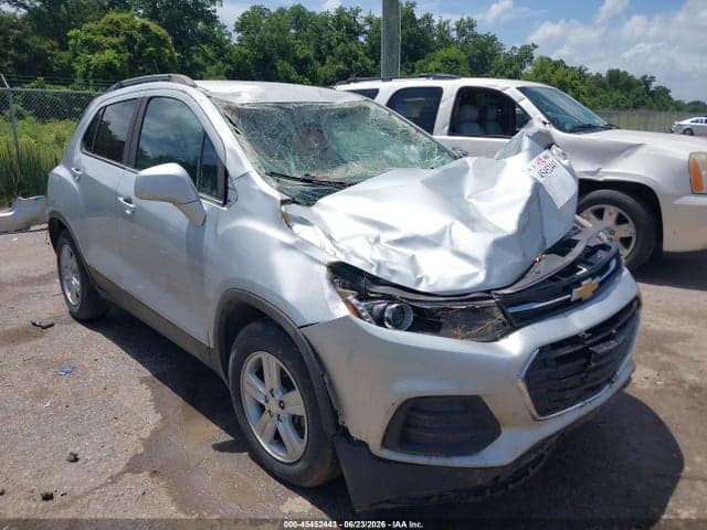 2020 CHEVROLET TRAX FWD LT - 1