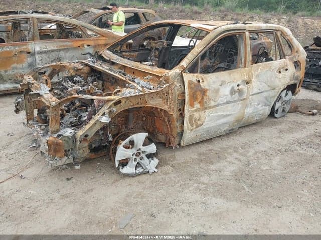 2021 TOYOTA RAV4 XLE 2