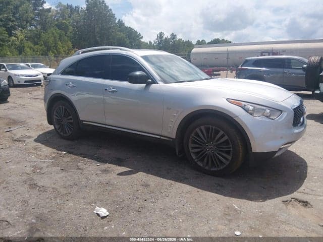 2017 INFINITI QX70 - 1