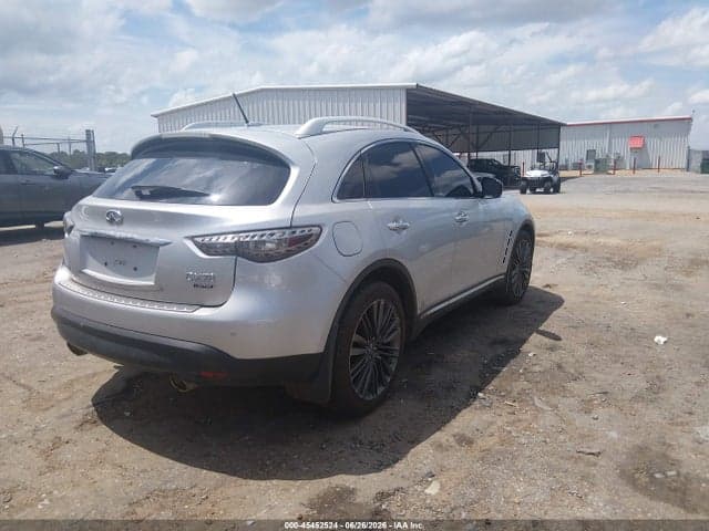 2017 INFINITI QX70 4