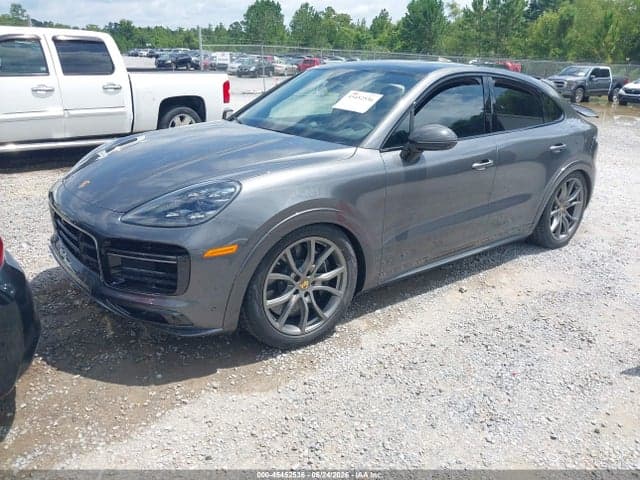 2022 PORSCHE CAYENNE E-HYBRID 2