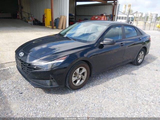 2023 HYUNDAI ELANTRA SE 2