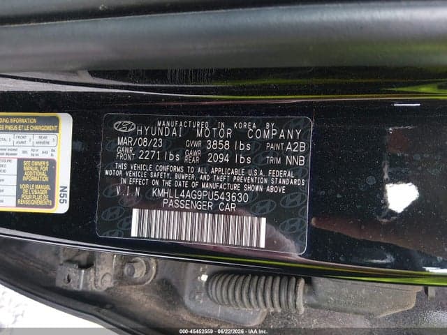 2023 HYUNDAI ELANTRA SE 9