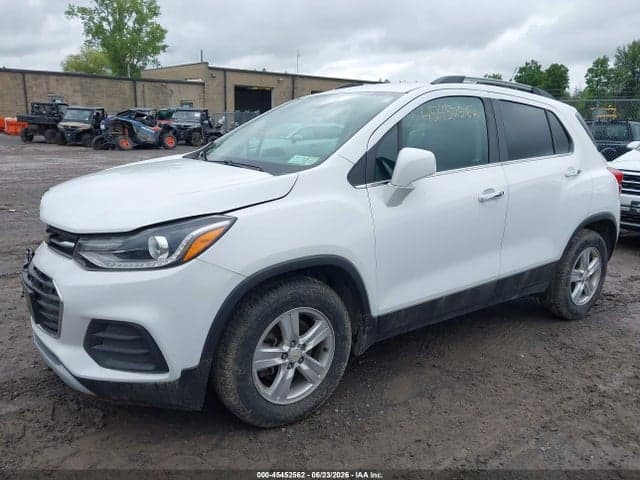 2020 CHEVROLET TRAX FWD LT 2