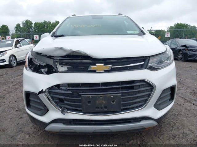 2020 CHEVROLET TRAX FWD LT 6