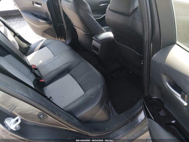2022 TOYOTA COROLLA XSE 8